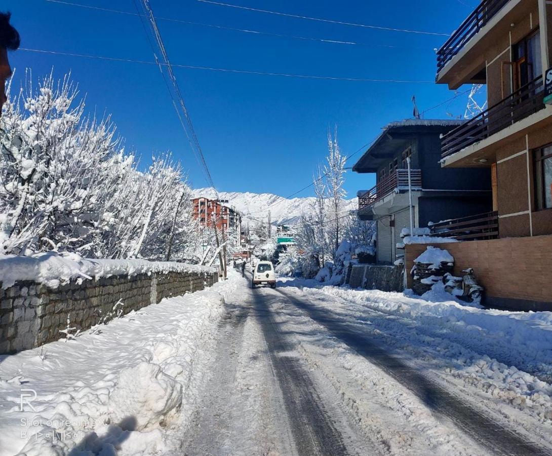 Hotel Shami inn Manali STZ-1001 Manali (Himachal Pradesh) Luaran gambar